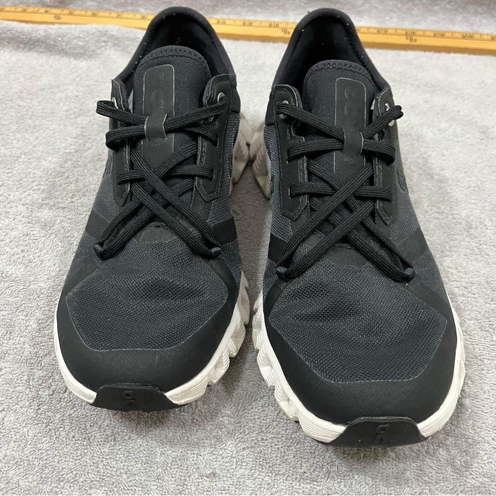 ON Cloud X3 AD Black/White Running Shoes US Women's 7 EU 38 - Picture 2 of 10